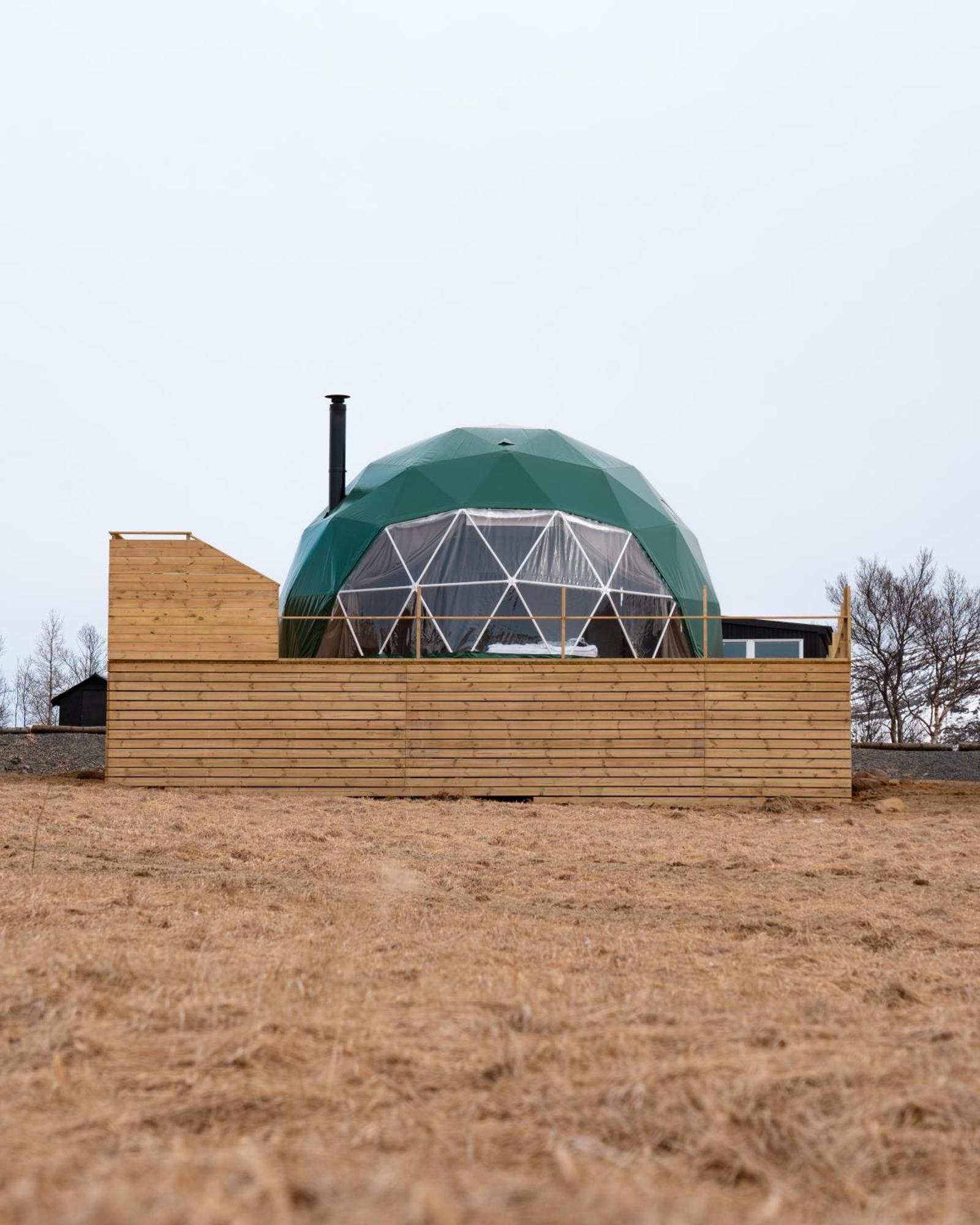Golden Circle Domes - Lake View Selfoss Exterior photo